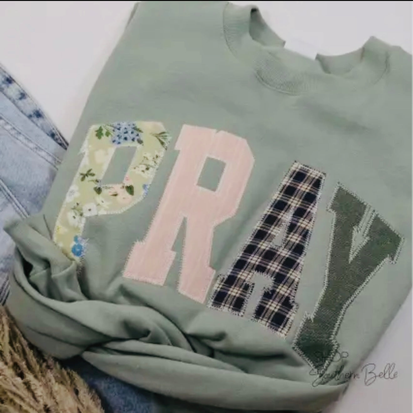 “PRAY” patch embroidered sweatshirt (SAGE)