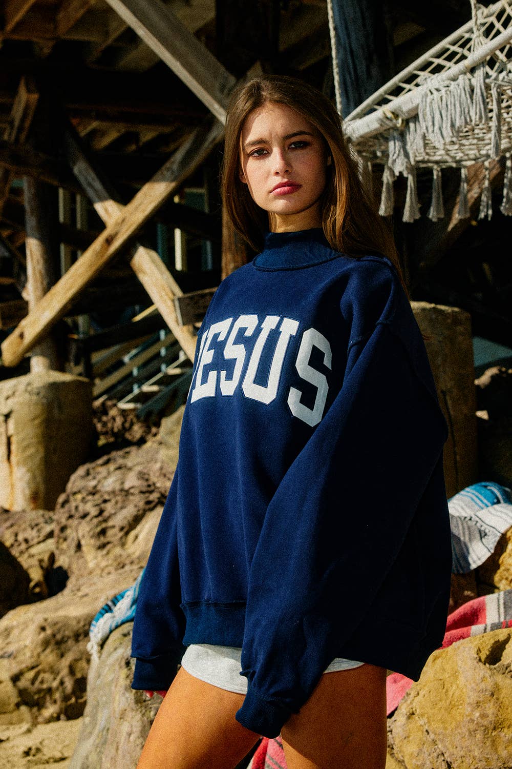 JESUS-Embroidered Mock Neck Sweatshirt : Bright Sage