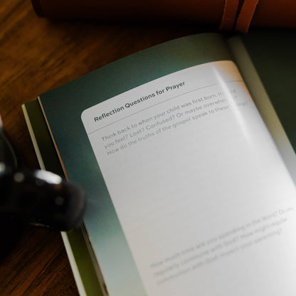 Gospel-Centered Fatherhood- Small Book
