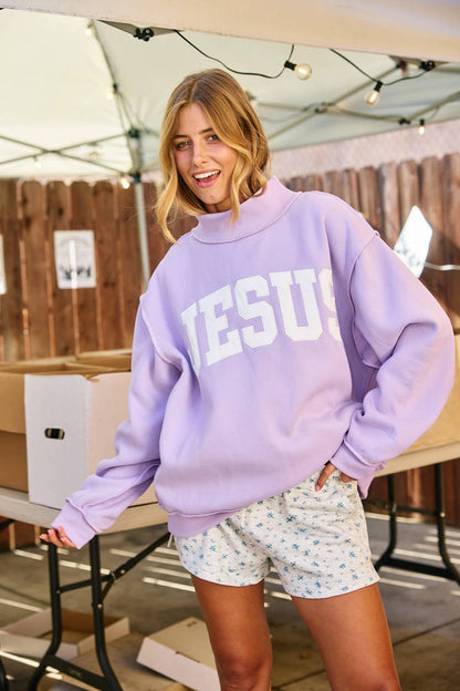 JESUS-Embroidered Mock Neck Sweatshirt : Bright Sage
