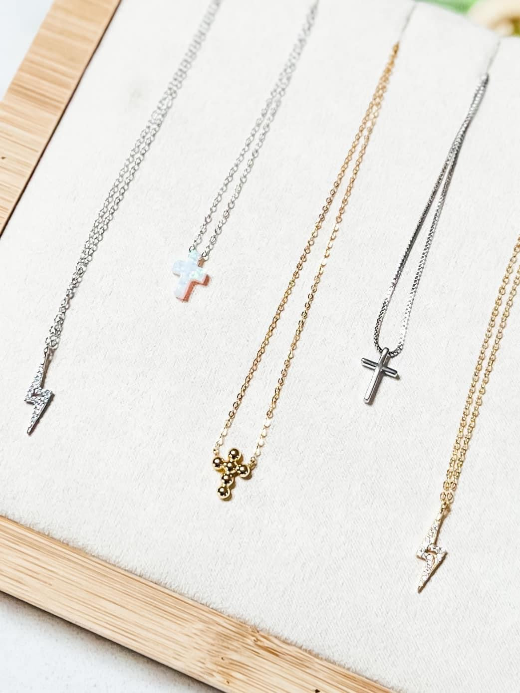 Dainty Cross Necklace