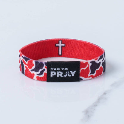 Tap To Pray® Wristband – Team Camo - Red & Black